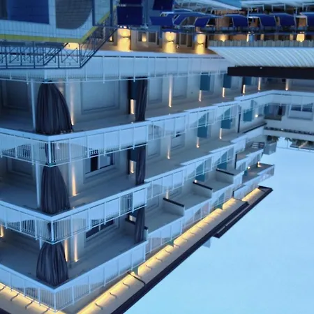 Miramare Hotel 4*